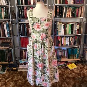 VTG summer dress with large peony print